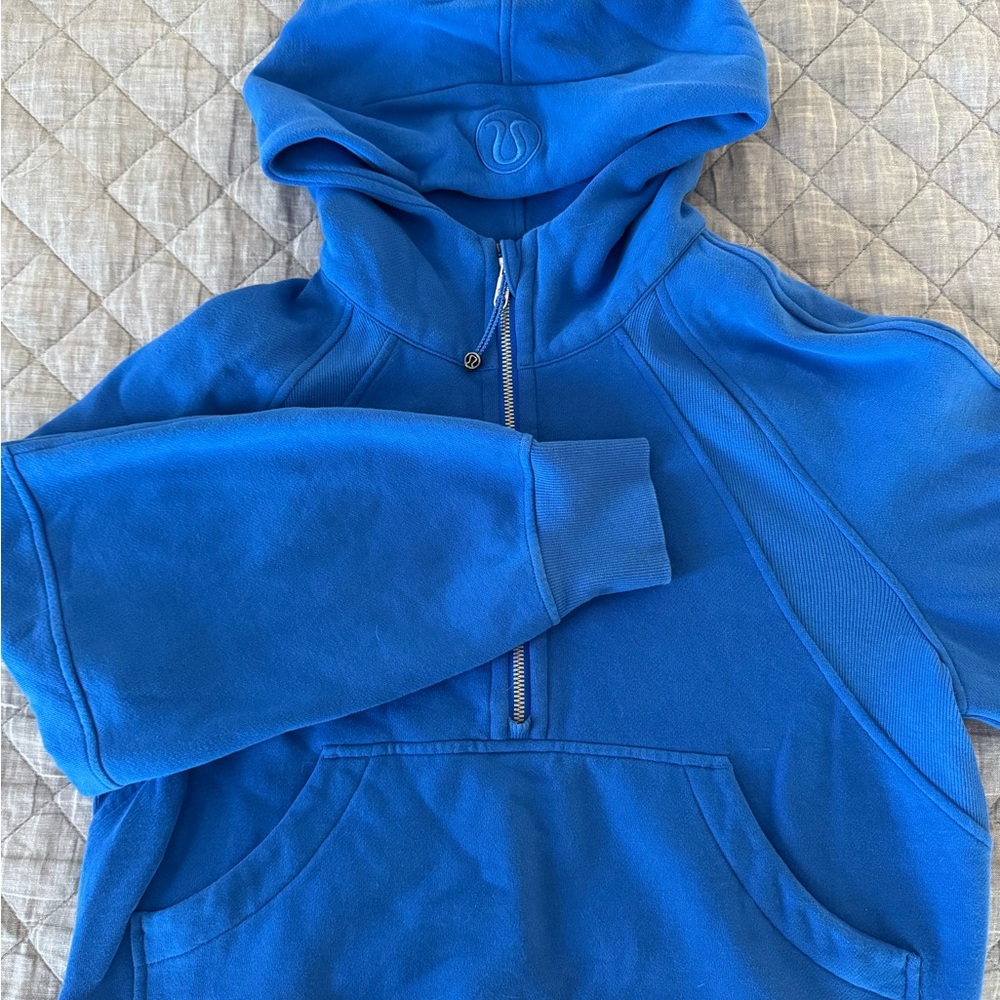 Lululemon Scuba